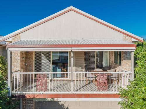 Orient Lane on the Hill by Kingscliff Accommodation
