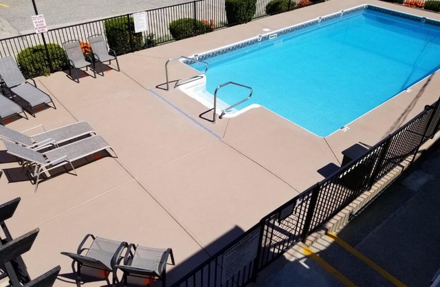 Osoyoos Lakeview Inn & Suites
