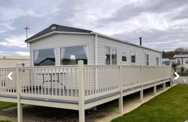 Our Beautiful home from home caravan Sea views of Reighton beach & Pet Friendly