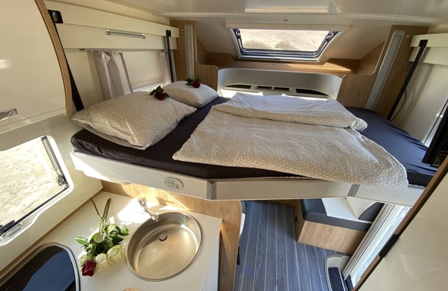 Our semi-integrated 265 TL in Aveiro