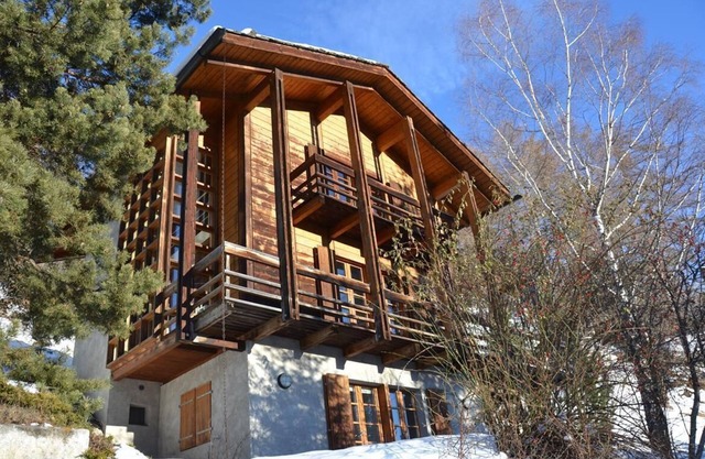 Outside : Modern architecture chalet of 3 floors, for 6 person, beautiful panoramic viewInside : 16