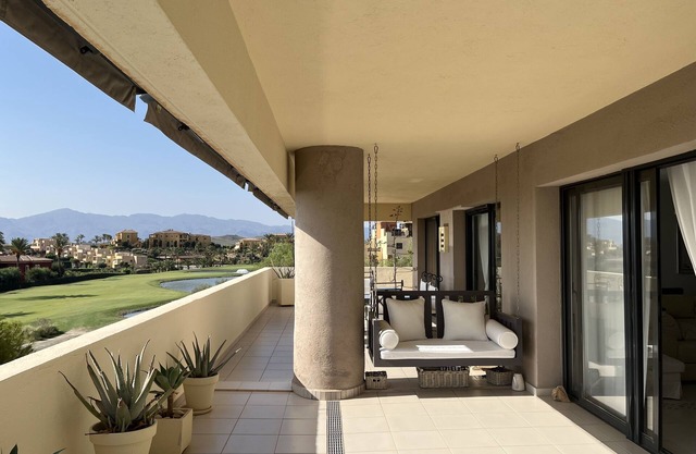 Outstanding 4 bedroom apartment with fantastic view in golf resort in Almeria