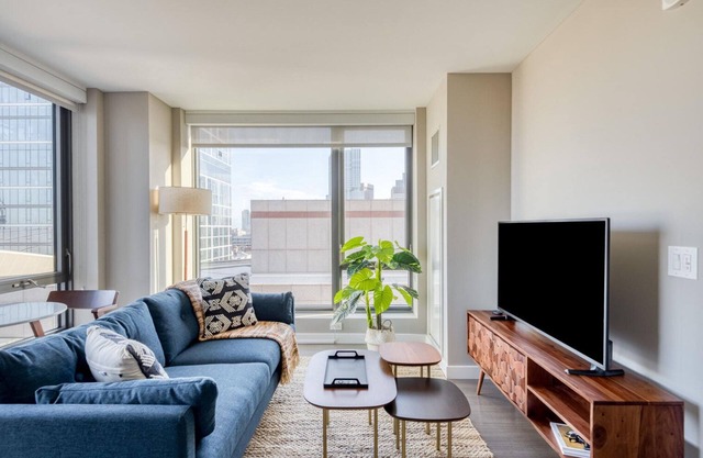 Outstanding North Station 1BR w/Gym, nr Dining & T, by Blueground