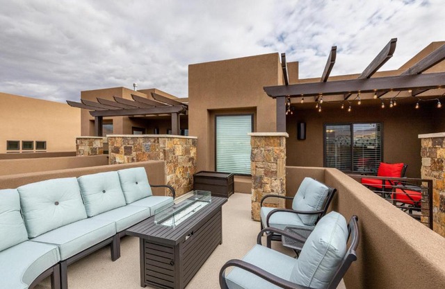 Overlook Oasis