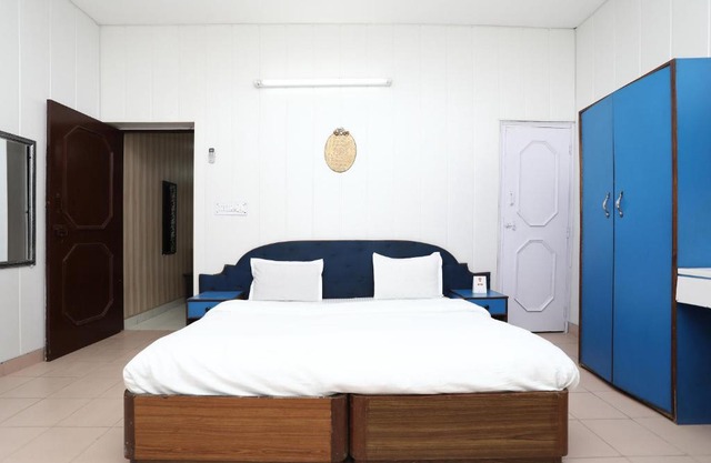 Oxygen Home Stay - Two Bedroom Set