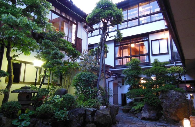 Oyado Hayakawa