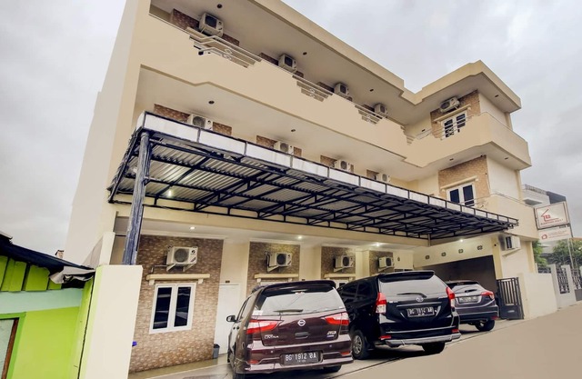 OYO 3606 Kost Kartini Syariah