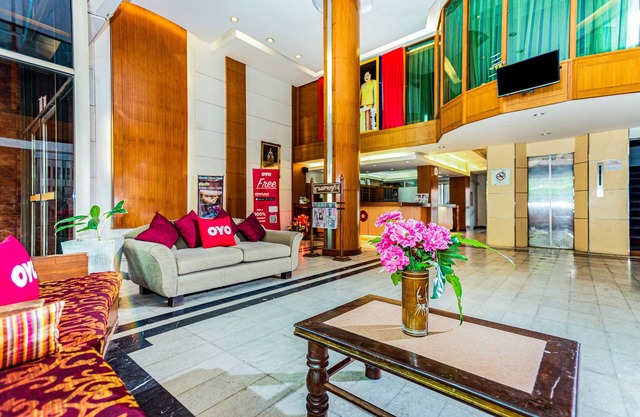 OYO 441 Grand Thara Hotel