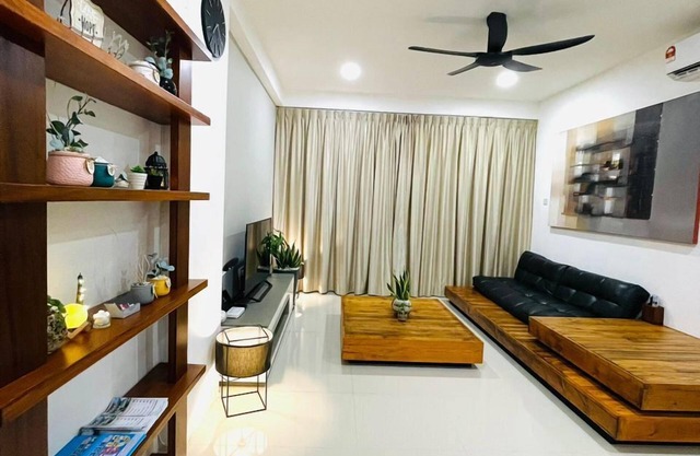 OYO 90928 Hi-homestay