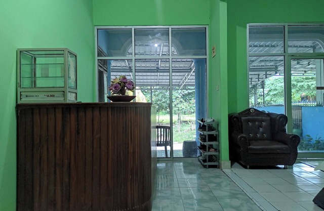 OYO 92724 Penginapan Syariah Al Syifa