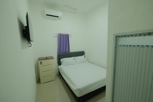 OYO 93306 Penginapan Permata Hijau Syariah Near Bukit Teletubbies
