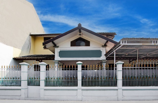 OYO 94717 Homestay Ka Villa Syariah