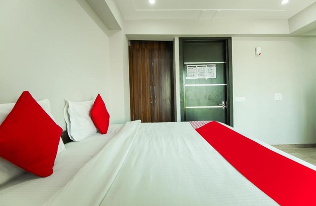 OYO Flagship 81044 Cosy Tree Rooms