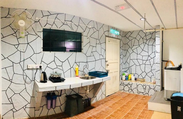 OYO HOME 90667 Chen Room Bs