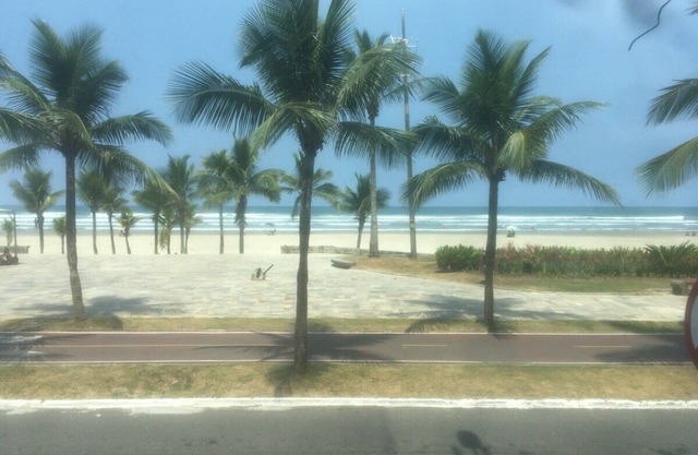 Pé na Areia Praia do Maracanã II