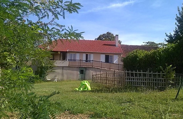 Périgord Noir: full nature cottage for 6 to 8 people