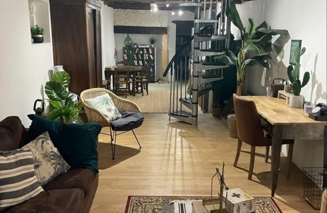 Périgord Vézére Valley La Roque St Christophe