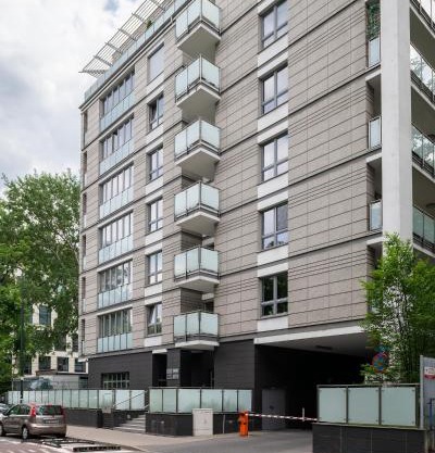 P&O Serviced Apartments FABRYCZNA