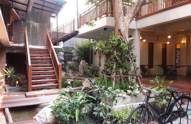 P1 House