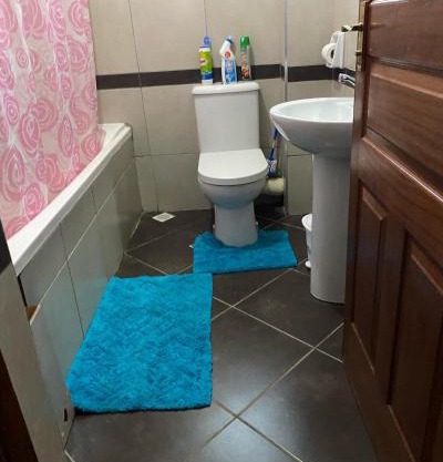 Pacho-All En-suite 2br