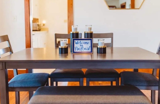 Pacifica is Comfort & Charm + Sleeps 8 + Pets Welcome