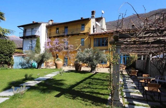 Palazzo dei Ulivi - Lavanda, Purasca, Switzerland