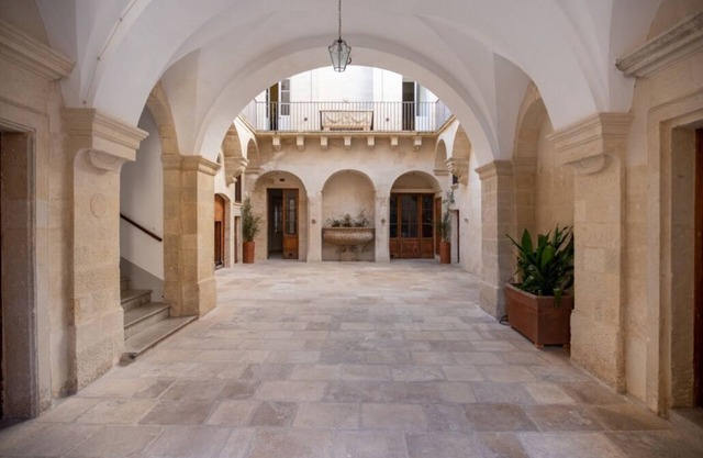 PALAZZO GARZIA - Dimora Storica