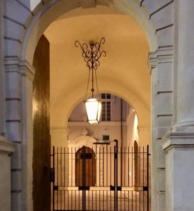 PALAZZO PICA ALFIERI Centro Storico