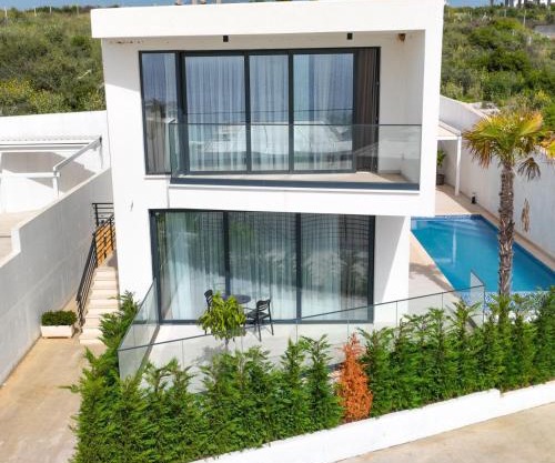Palmera Prive Vila