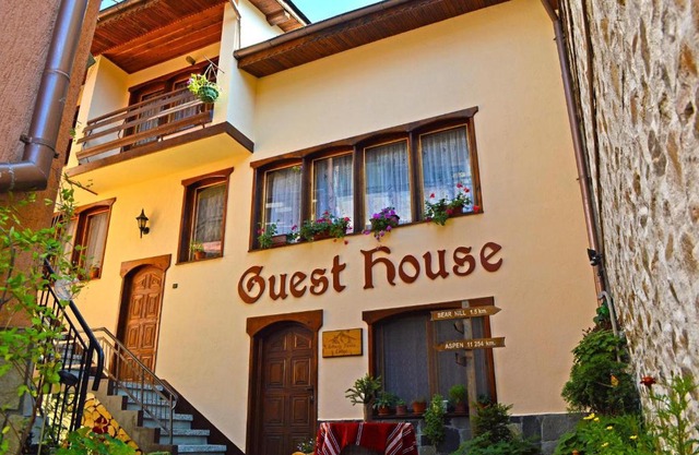 Palyongov Guest House