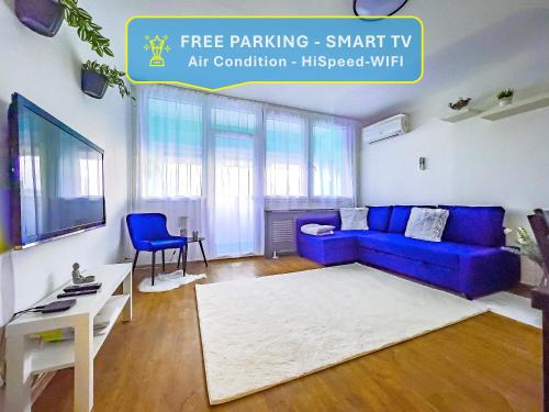 Panoramic 2BR Home-FREE Parking-AC-TOP Floor