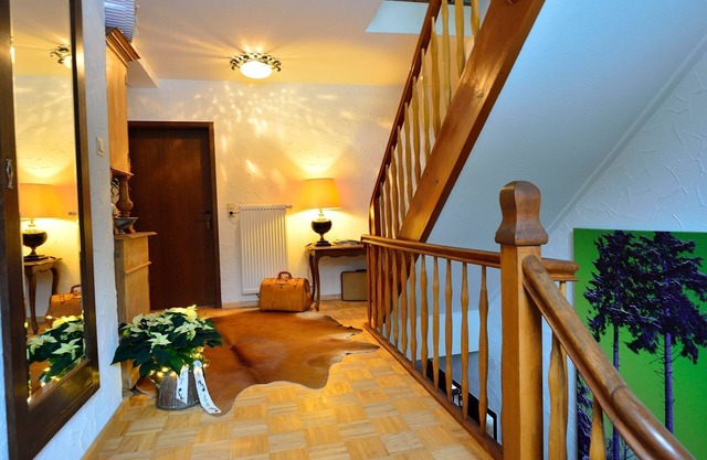 Panoramic view room with shower and WC, approx. 15 sqm