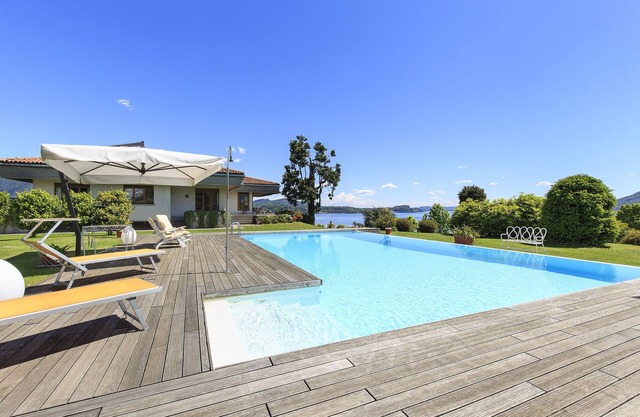 Panoramic villa with pool and breathtaking views over the lake! - Villa Flora