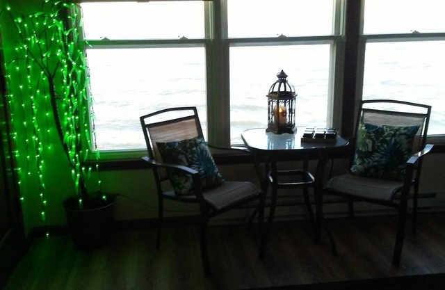 PARADISE CONDO STEPS AWAY FROM LAKE ERIE WITH AWESOME SUNSETS AND SUNRISES.