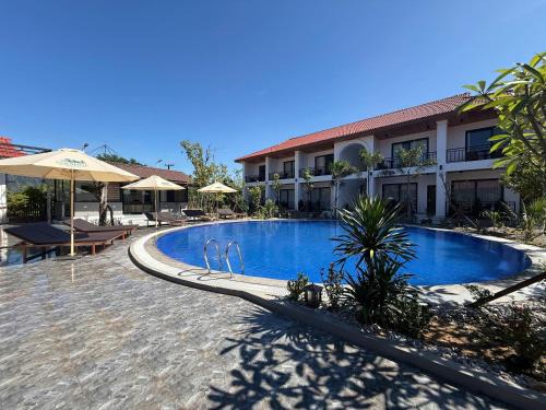 Paradise Mountain View Resort