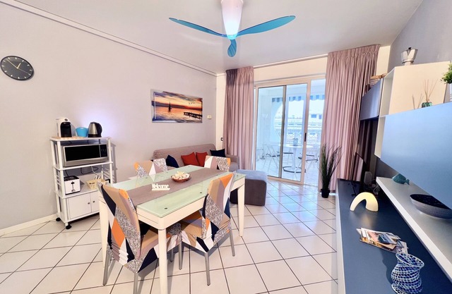 Paradiso Azzurro, two steps to the beach with Pool