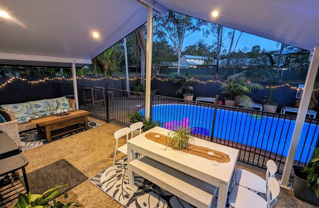 Parkland Paradise Pool. Family -near Theme Parks- Pet Friendly