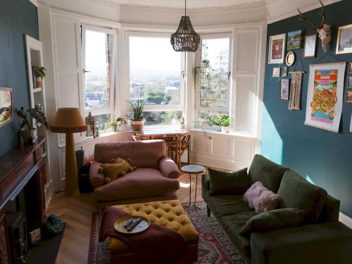 Pass the Keys Quirky, Cosy, Entire Flat in Trendy area