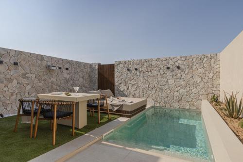 PATHOS Private Villas - Adults Only