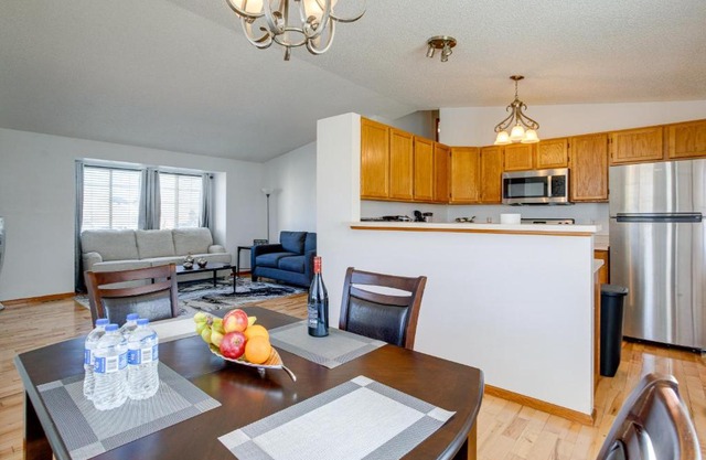 Patio, Grill, Yard Pet-Friendly Denver Home!