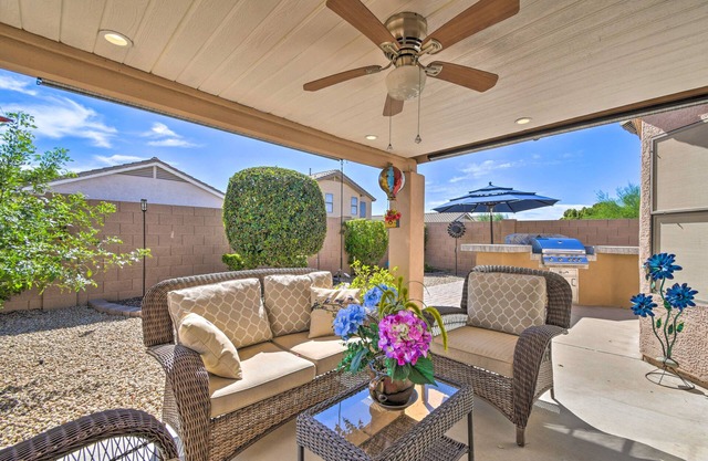 Patio & Grilling Station: Family Home in Glendale