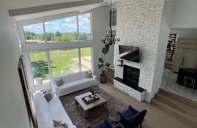 Peaceful Country Escape | Smart Home, Near Wonderland & Lake Simcoe