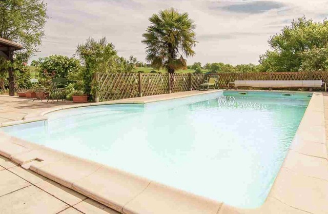 Peace AND Charm IN Dordogne