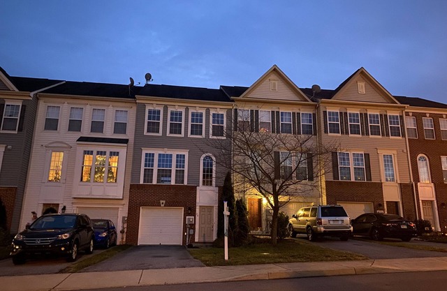 Peaceful 3br 4ba home, near nature preserves, casino, shopping. Pet friendly!