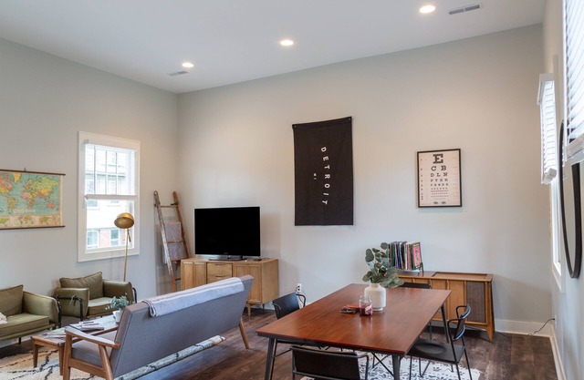 Peaceful and Stylish Historic Apt!
