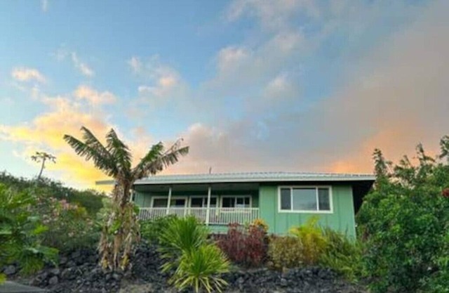 Peaceful Big Island Homebase with Coastline Viewsn