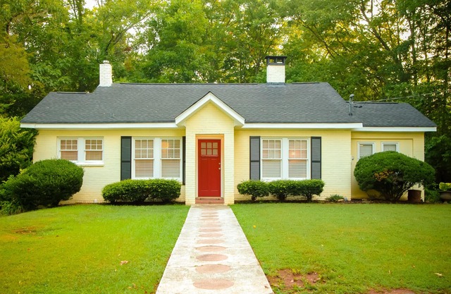 Peaceful Cottage in Heart of Historic Roswell
