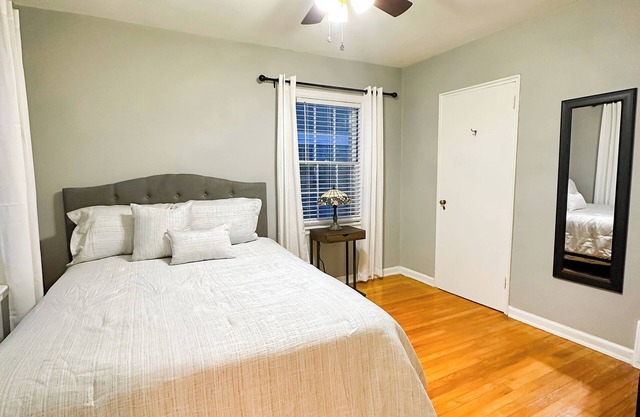 Peaceful Location in walking distance to the University & Hospitals