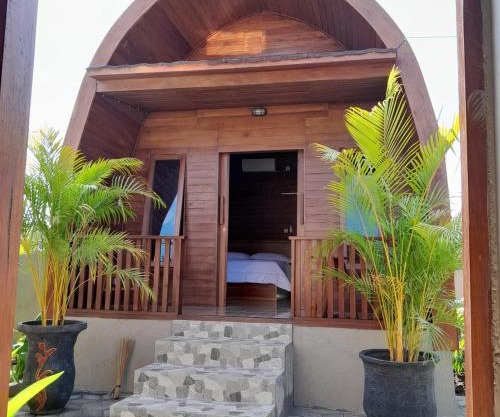 Pebble Beach Bungalow in Medewi Yeh Sumbul, Bali