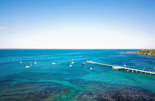 Pebble Views - Flinders